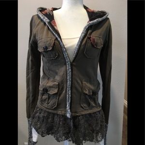 Lightweight Sweatshirt